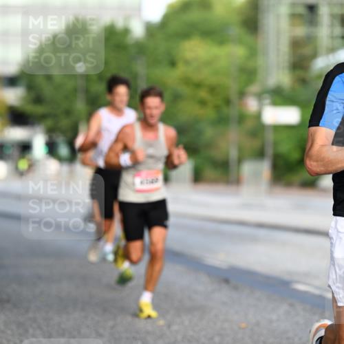 06.09.2026 - CURREX Alsterlauf Dr. Thomas Lammeyer http://msf.ph/oto/10122465 06.09.2026 09:37:47 Laufen 5783 meine-sportfotos.de