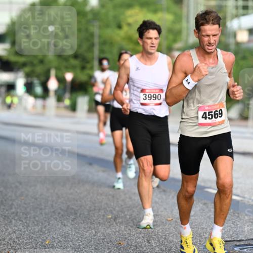 06.09.2026 - CURREX Alsterlauf Dr. Thomas Lammeyer http://msf.ph/oto/10122470 06.09.2026 09:37:48 Laufen 3990, 4569 meine-sportfotos.de