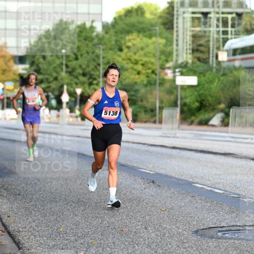 06.09.2026 - CURREX Alsterlauf Dr. Thomas Lammeyer http://msf.ph/oto/10122508 06.09.2026 09:37:57 Laufen 5138 meine-sportfotos.de