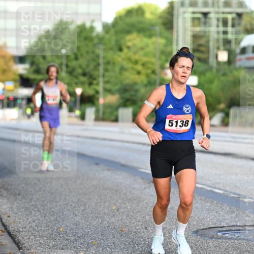 06.09.2026 - CURREX Alsterlauf Dr. Thomas Lammeyer http://msf.ph/oto/10122521 06.09.2026 09:37:58 Laufen 5138 meine-sportfotos.de