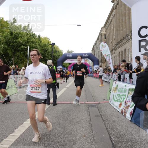 06.09.2026 - CURREX Alsterlauf Yannick Fuchs http://msf.ph/oto/10122559 06.09.2026 10:02:21 Ziel 2147, 2389, 2700, 3447, 3613, 3728, 4363, 4459, 4817, 4872, 5075, 5079, 5109, 5328, 5539, 5540, 5655, 5772, 5893, 6207, 6383 meine-sportfotos.de