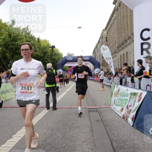 06.09.2026 - CURREX Alsterlauf Yannick Fuchs http://msf.ph/oto/10122562 06.09.2026 10:02:21 Ziel 2147, 2389, 2700, 3447, 3613, 3728, 4363, 4459, 4817, 4872, 5075, 5079, 5109, 5328, 5539, 5540, 5655, 5772, 5893, 6207, 6383 meine-sportfotos.de