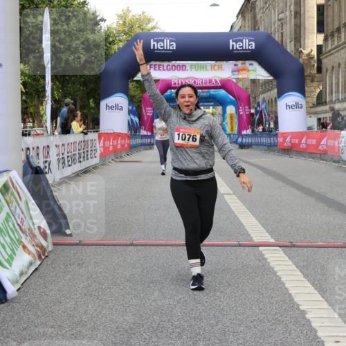 06.09.2026 - CURREX Alsterlauf Strokosch-Dieckow http://msf.ph/oto/10122593 06.09.2026 12:07:30 Ziel 1076, 3821, 3822 meine-sportfotos.de