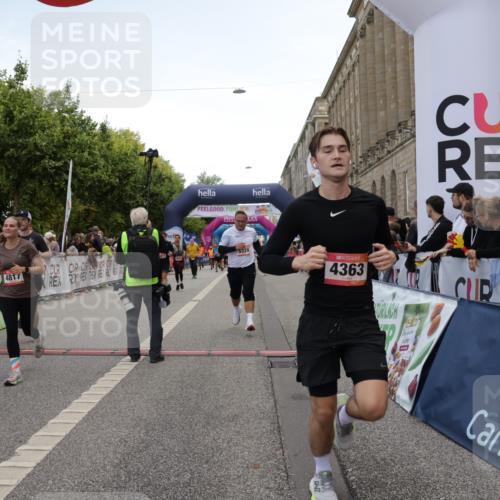 06.09.2026 - CURREX Alsterlauf Yannick Fuchs http://msf.ph/oto/10122595 06.09.2026 10:02:22 Ziel 2147, 2389, 2700, 2817, 3447, 3613, 4363, 4459, 4817, 4872, 5075, 5079, 5109, 5328, 5539, 5540, 5655, 5772, 5893, 6207, 6233, 6383 meine-sportfotos.de