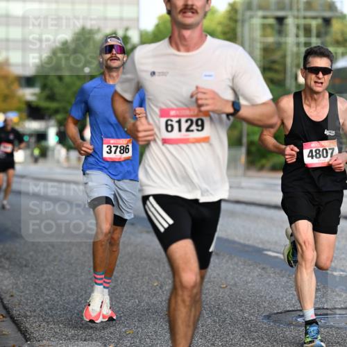06.09.2026 - CURREX Alsterlauf Dr. Thomas Lammeyer http://msf.ph/oto/10122639 06.09.2026 09:38:11 Laufen 3786, 6129, 4807 meine-sportfotos.de
