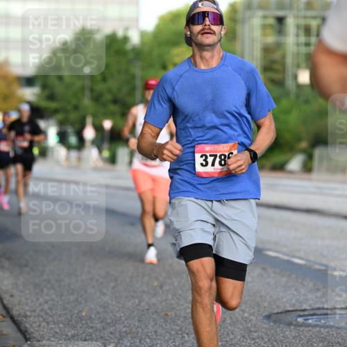 06.09.2026 - CURREX Alsterlauf Dr. Thomas Lammeyer http://msf.ph/oto/10122647 06.09.2026 09:38:12 Laufen 378 meine-sportfotos.de