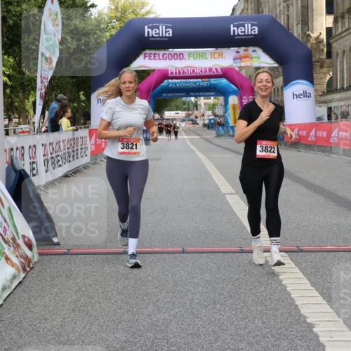 06.09.2026 - CURREX Alsterlauf Strokosch-Dieckow http://msf.ph/oto/10122672 06.09.2026 12:07:35 Ziel 1076, 3821, 3822 meine-sportfotos.de