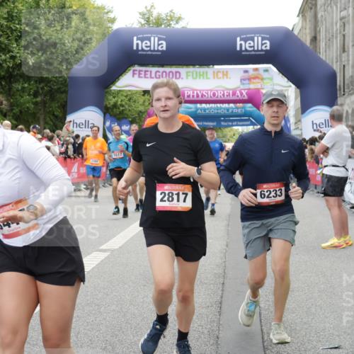 06.09.2026 - CURREX Alsterlauf Yannick Fuchs http://msf.ph/oto/10122692 06.09.2026 10:02:27 Ziel 2147, 2817, 2886, 3062, 3447, 4363, 4817, 5075, 5079, 5328, 5517, 5655, 5772, 5893, 6152, 6233 meine-sportfotos.de