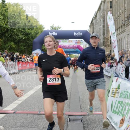 06.09.2026 - CURREX Alsterlauf Yannick Fuchs http://msf.ph/oto/10122717 06.09.2026 10:02:27 Ziel 2147, 2817, 2886, 3062, 3447, 4363, 4817, 5075, 5079, 5328, 5517, 5655, 5772, 5893, 6152, 6233 meine-sportfotos.de