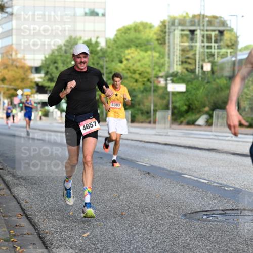 06.09.2026 - CURREX Alsterlauf Dr. Thomas Lammeyer http://msf.ph/oto/10122732 06.09.2026 09:38:20 Laufen 4657, 5383, 5768 meine-sportfotos.de