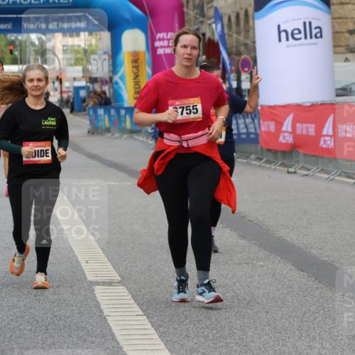 06.09.2026 - CURREX Alsterlauf Strokosch-Dieckow http://msf.ph/oto/10122739 06.09.2026 12:08:18 Ziel 1061, 1306, 1317, 3755 meine-sportfotos.de