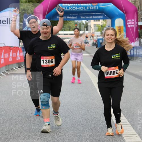 06.09.2026 - CURREX Alsterlauf Strokosch-Dieckow http://msf.ph/oto/10122753 06.09.2026 12:08:21 Ziel 1061, 1306, 1317, 3755 meine-sportfotos.de