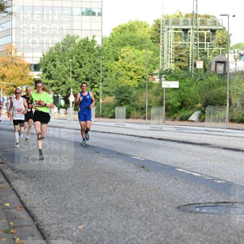 06.09.2026 - CURREX Alsterlauf Dr. Thomas Lammeyer http://msf.ph/oto/10122771 06.09.2026 09:38:25 Laufen 2631 meine-sportfotos.de
