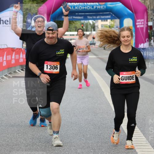 06.09.2026 - CURREX Alsterlauf Strokosch-Dieckow http://msf.ph/oto/10122788 06.09.2026 12:08:21 Ziel 1061, 1306, 1317, 3755 meine-sportfotos.de