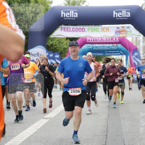 06.09.2026 - CURREX Alsterlauf Yannick Fuchs http://msf.ph/oto/10122793 06.09.2026 10:02:30 Ziel 2486, 2488, 2817, 2886, 3062, 3447, 3790, 3858, 3882, 4173, 4550, 5075, 5328, 5379, 5517, 5655, 6152, 6174, 6233, 8268, 8331 meine-sportfotos.de