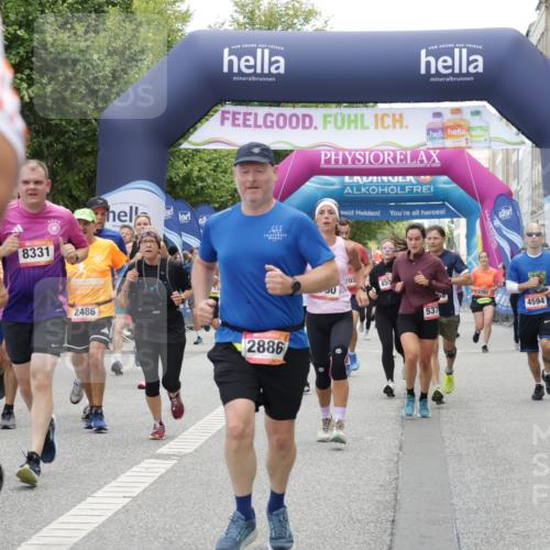 06.09.2026 - CURREX Alsterlauf Yannick Fuchs http://msf.ph/oto/10122801 06.09.2026 10:02:31 Ziel 2486, 2488, 2817, 2886, 3062, 3447, 3584, 3790, 3858, 3882, 4173, 4550, 4594, 5075, 5379, 5517, 5655, 5908, 6152, 6174, 6233, 8268, 8331 meine-sportfotos.de