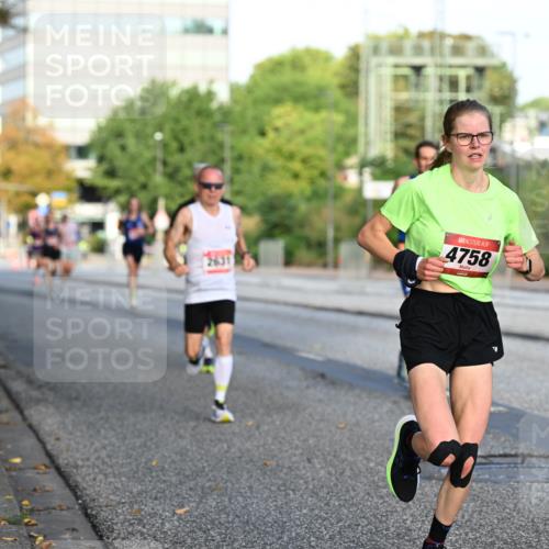 06.09.2026 - CURREX Alsterlauf Dr. Thomas Lammeyer http://msf.ph/oto/10122808 06.09.2026 09:38:28 Laufen 4758 meine-sportfotos.de