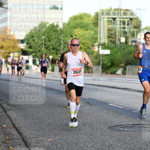 06.09.2026 - CURREX Alsterlauf Dr. Thomas Lammeyer http://msf.ph/oto/10122815 06.09.2026 09:38:29 Laufen 2631, 23 meine-sportfotos.de