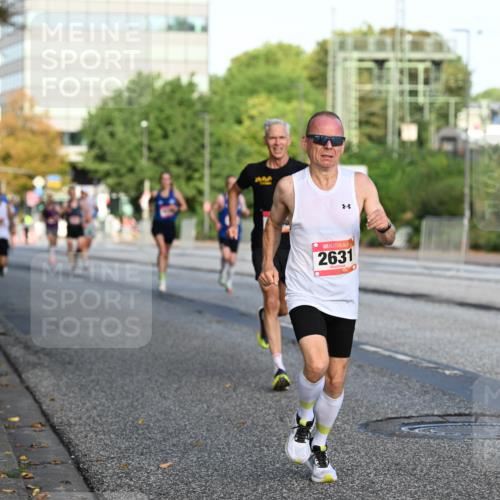 06.09.2026 - CURREX Alsterlauf Dr. Thomas Lammeyer http://msf.ph/oto/10122819 06.09.2026 09:38:30 Laufen 444, 23, 3, 2631 meine-sportfotos.de