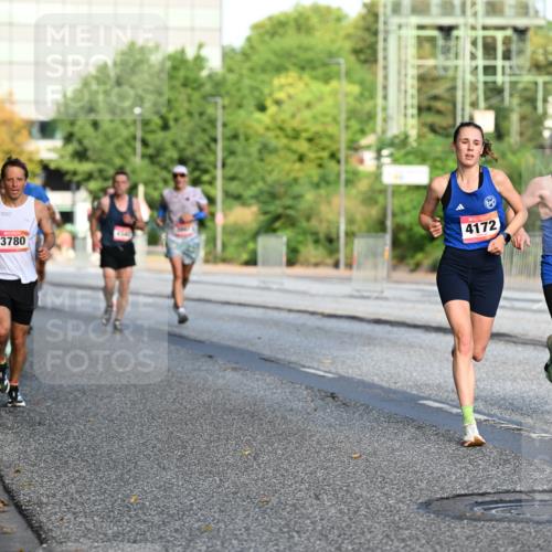 06.09.2026 - CURREX Alsterlauf Dr. Thomas Lammeyer http://msf.ph/oto/10122842 06.09.2026 09:38:33 Laufen 3780, 4172, 6024 meine-sportfotos.de