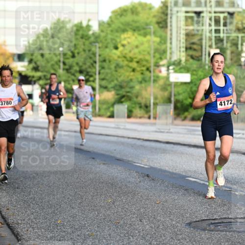 06.09.2026 - CURREX Alsterlauf Dr. Thomas Lammeyer http://msf.ph/oto/10122843 06.09.2026 09:38:33 Laufen 3780, 4172, 6024 meine-sportfotos.de