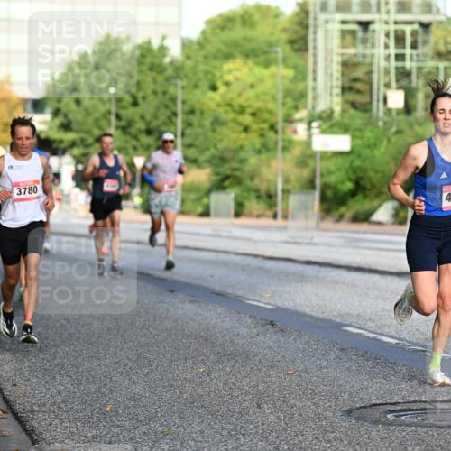 06.09.2026 - CURREX Alsterlauf Dr. Thomas Lammeyer http://msf.ph/oto/10122845 06.09.2026 09:38:33 Laufen 3780, 10, 4172, 6024 meine-sportfotos.de