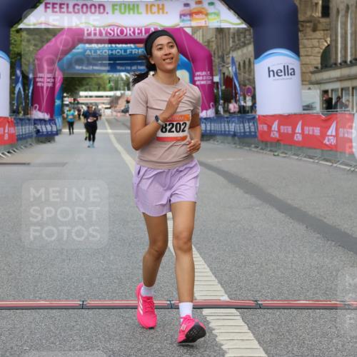 06.09.2026 - CURREX Alsterlauf Strokosch-Dieckow http://msf.ph/oto/10122882 06.09.2026 12:08:30 Ziel 1061, 1317, 8202 meine-sportfotos.de