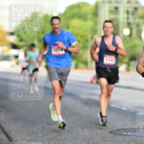06.09.2026 - CURREX Alsterlauf Dr. Thomas Lammeyer http://msf.ph/oto/10122884 06.09.2026 09:38:37 Laufen 5105 meine-sportfotos.de