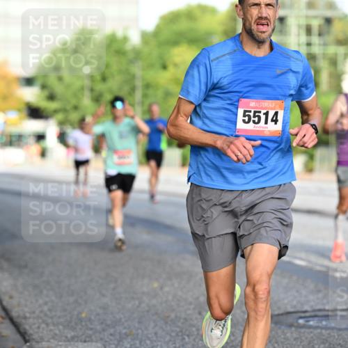 06.09.2026 - CURREX Alsterlauf Dr. Thomas Lammeyer http://msf.ph/oto/10122894 06.09.2026 09:38:39 Laufen 5514 meine-sportfotos.de