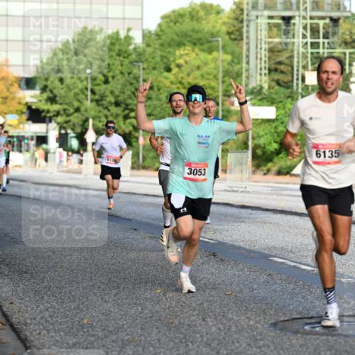 06.09.2026 - CURREX Alsterlauf Dr. Thomas Lammeyer http://msf.ph/oto/10122906 06.09.2026 09:38:40 Laufen 16132, 3053, 6135 meine-sportfotos.de