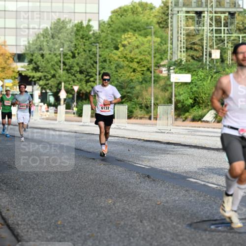 06.09.2026 - CURREX Alsterlauf Dr. Thomas Lammeyer http://msf.ph/oto/10122929 06.09.2026 09:38:42 Laufen 5408, 4483, 6132, 2676 meine-sportfotos.de