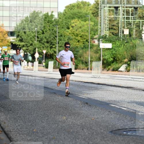 06.09.2026 - CURREX Alsterlauf Dr. Thomas Lammeyer http://msf.ph/oto/10122933 06.09.2026 09:38:42 Laufen 5808, 6132, 4483 meine-sportfotos.de