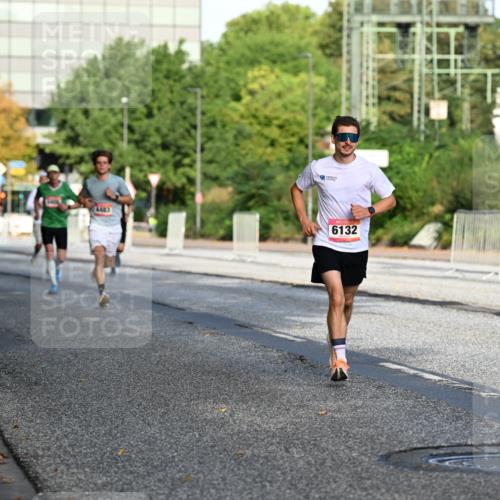 06.09.2026 - CURREX Alsterlauf Dr. Thomas Lammeyer http://msf.ph/oto/10122946 06.09.2026 09:38:44 Laufen 4483, 6132 meine-sportfotos.de