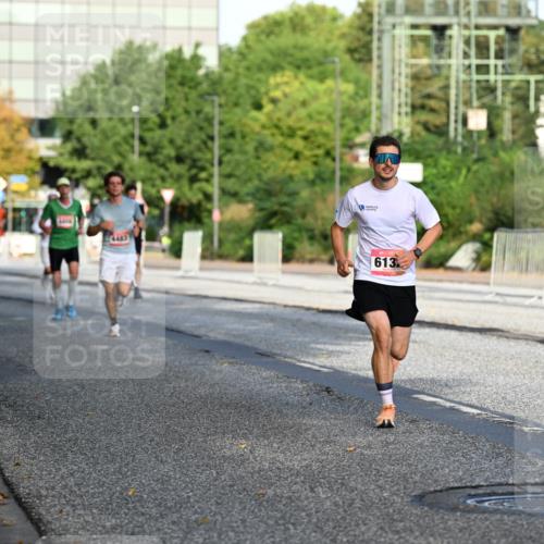 06.09.2026 - CURREX Alsterlauf Dr. Thomas Lammeyer http://msf.ph/oto/10122947 06.09.2026 09:38:44 Laufen 613 meine-sportfotos.de