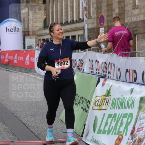 06.09.2026 - CURREX Alsterlauf Strokosch-Dieckow http://msf.ph/oto/10122951 06.09.2026 12:08:51 Ziel 4802 meine-sportfotos.de