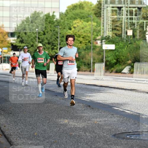 06.09.2026 - CURREX Alsterlauf Dr. Thomas Lammeyer http://msf.ph/oto/10122971 06.09.2026 09:38:47 Laufen 5808, 6122, 4483 meine-sportfotos.de
