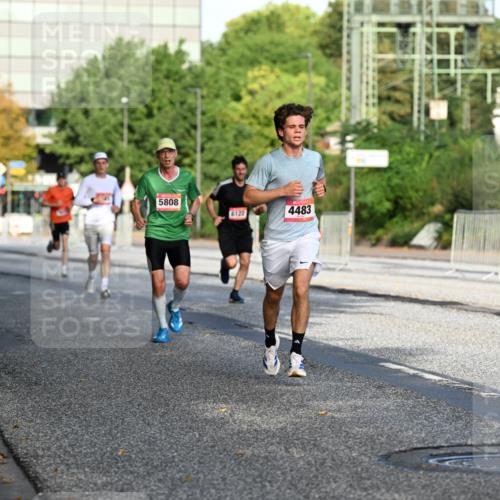 06.09.2026 - CURREX Alsterlauf Dr. Thomas Lammeyer http://msf.ph/oto/10122980 06.09.2026 09:38:47 Laufen 5808, 6122, 4483 meine-sportfotos.de