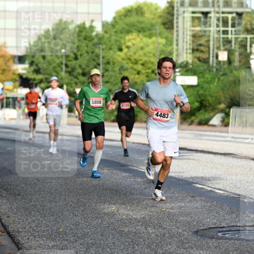 06.09.2026 - CURREX Alsterlauf Dr. Thomas Lammeyer http://msf.ph/oto/10122984 06.09.2026 09:38:48 Laufen 5808, 4483 meine-sportfotos.de