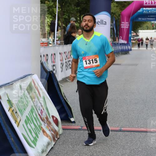 06.09.2026 - CURREX Alsterlauf Strokosch-Dieckow http://msf.ph/oto/10123050 06.09.2026 12:09:05 Ziel 1026, 1315 meine-sportfotos.de