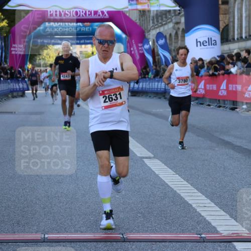 06.09.2026 - CURREX Alsterlauf Strokosch-Dieckow http://msf.ph/oto/10123083 06.09.2026 09:41:09 Ziel 2631, 3780, 3997, 4172, 4243, 5623, 6024, 6080, 8061 meine-sportfotos.de