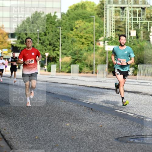 06.09.2026 - CURREX Alsterlauf Dr. Thomas Lammeyer http://msf.ph/oto/10123084 06.09.2026 09:38:59 Laufen 55, 201 meine-sportfotos.de