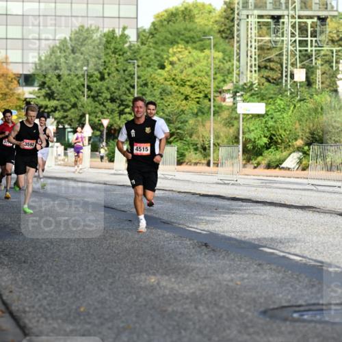 06.09.2026 - CURREX Alsterlauf Dr. Thomas Lammeyer http://msf.ph/oto/10123116 06.09.2026 09:39:05 Laufen 371, 3592, 4515 meine-sportfotos.de