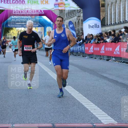 06.09.2026 - CURREX Alsterlauf Strokosch-Dieckow http://msf.ph/oto/10123117 06.09.2026 09:41:11 Ziel 2631, 3780, 3997, 4172, 4243, 5623, 6024, 6080, 6135 meine-sportfotos.de