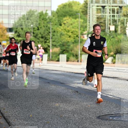 06.09.2026 - CURREX Alsterlauf Dr. Thomas Lammeyer http://msf.ph/oto/10123134 06.09.2026 09:39:06 Laufen 3502, 15 meine-sportfotos.de