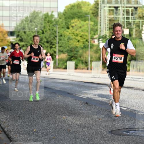 06.09.2026 - CURREX Alsterlauf Dr. Thomas Lammeyer http://msf.ph/oto/10123139 06.09.2026 09:39:07 Laufen 3779, 3592, 11, 4515, 11 meine-sportfotos.de