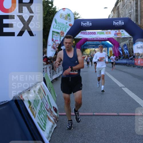 06.09.2026 - CURREX Alsterlauf Strokosch-Dieckow http://msf.ph/oto/10123143 06.09.2026 09:41:21 Ziel 3053, 3997, 4342, 4705, 5105, 5514, 5541, 5673, 6080, 6132, 6135 meine-sportfotos.de