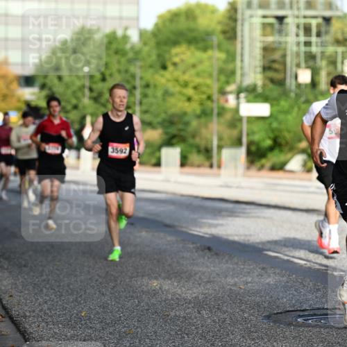 06.09.2026 - CURREX Alsterlauf Dr. Thomas Lammeyer http://msf.ph/oto/10123146 06.09.2026 09:39:07 Laufen 3592, 11, 4515 meine-sportfotos.de