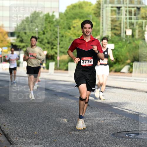 06.09.2026 - CURREX Alsterlauf Dr. Thomas Lammeyer http://msf.ph/oto/10123173 06.09.2026 09:39:10 Laufen 3779, 470 meine-sportfotos.de