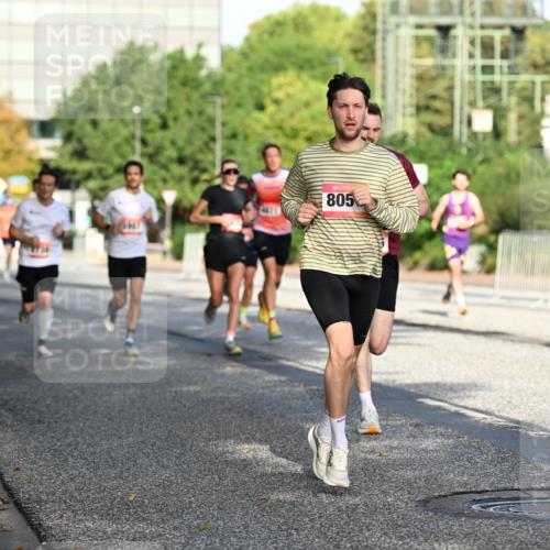 06.09.2026 - CURREX Alsterlauf Dr. Thomas Lammeyer http://msf.ph/oto/10123199 06.09.2026 09:39:12 Laufen 805 meine-sportfotos.de