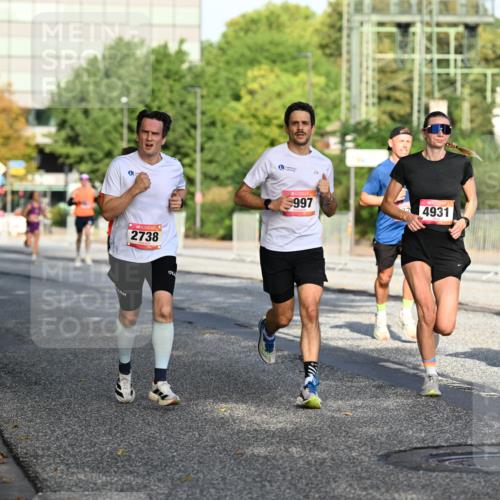 06.09.2026 - CURREX Alsterlauf Dr. Thomas Lammeyer http://msf.ph/oto/10123223 06.09.2026 09:39:15 Laufen 2738, 02, 997, 4671, 4931 meine-sportfotos.de